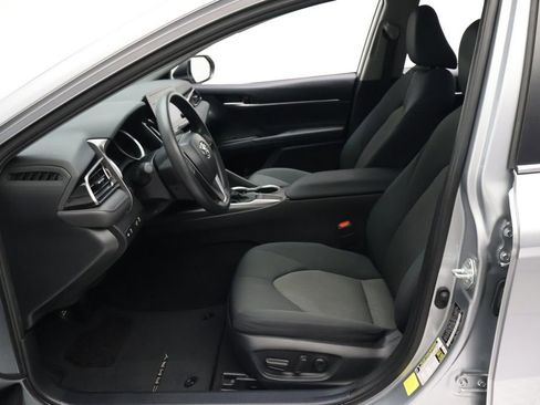 Used 2024 Toyota Camry LE FWD image 14
