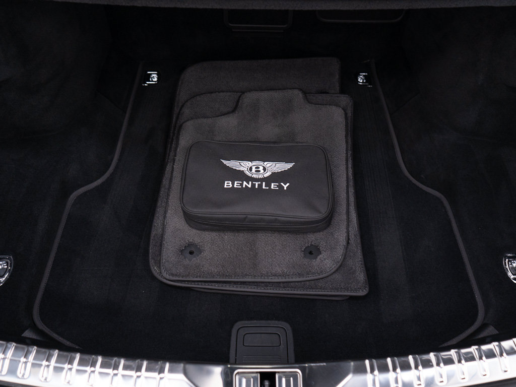 Used 2024 Bentley Flying Spur W12 AWD/4WD image 48