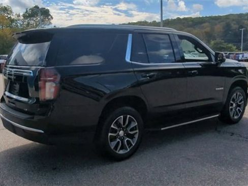 Used 2022 Chevrolet Tahoe LT w/ LT Signature Plus Package image 8