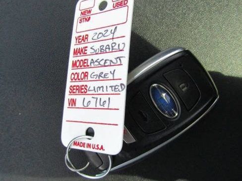 Used 2024 Subaru Ascent Limited w/ Technology Package AWD/4WD image 28