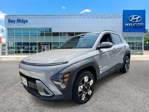 Used 2024 Hyundai Kona SEL AWD/4WD image 7