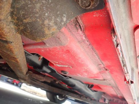 Used 2003 Ford Thunderbird image 29