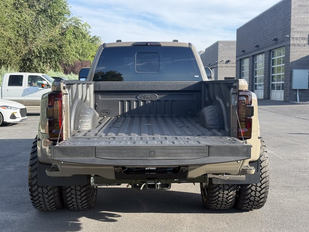 Used 2026 Ford F450 King Ranch w/ Chrome Package AWD/4WD image 11
