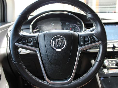 Used 2019 Buick Encore Sport Touring FWD image 17