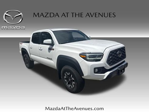 Used 2022 Toyota Tacoma TRD Off-Road w/ Technology Package AWD/4WD image 1