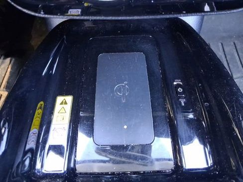 Used 2021 Toyota Prius Prime Limited image 27