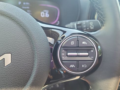 Used 2024 Kia Soul EX w/ Option Group 015 FWD image 28