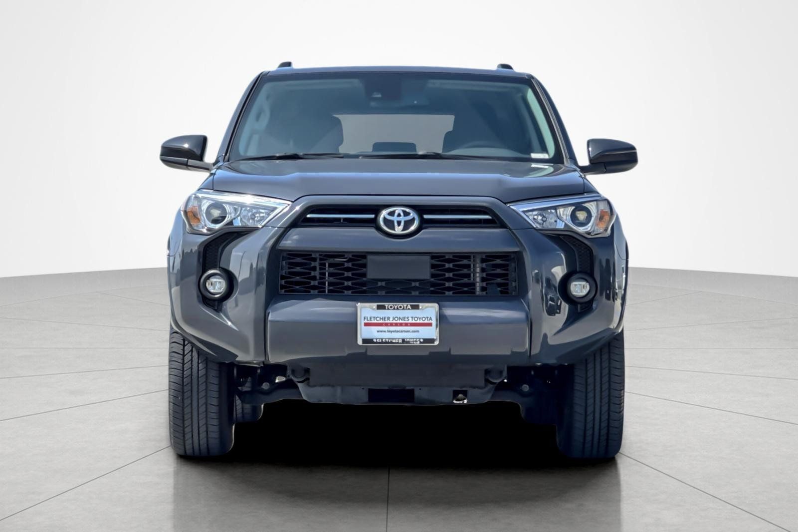 Used 2024 Toyota 4Runner SR5 AWD/4WD image 8