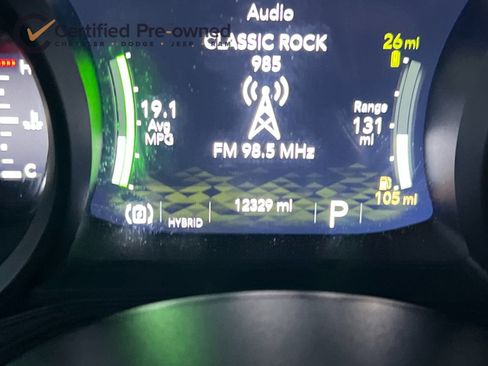 Certified 2025 Jeep Wrangler Unlimited Sahara image 28