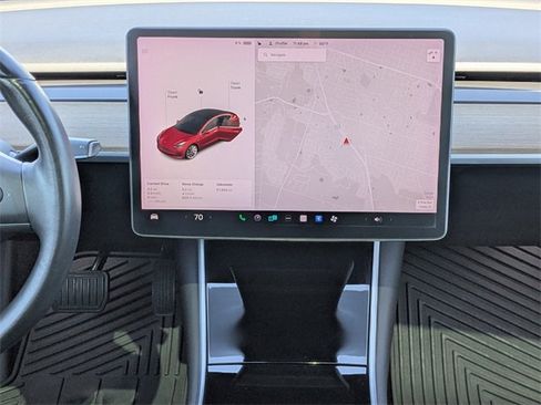 Used 2019 Tesla Model 3 Long Range image 16