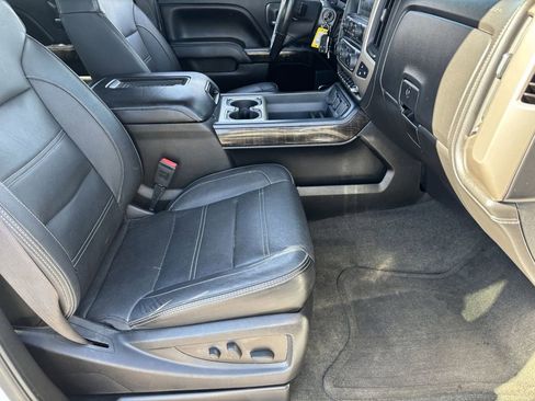 Used 2016 GMC Sierra 2500 Denali w/ Duramax Plus Package image 10