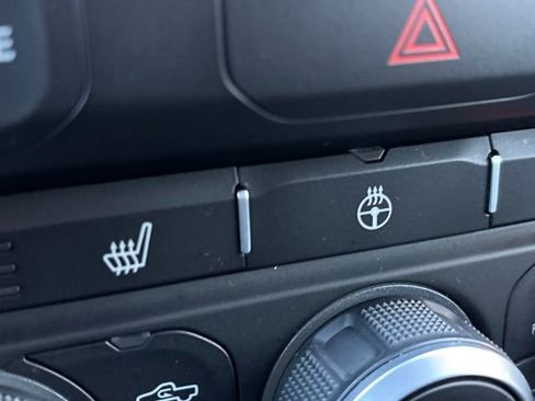 Used 2021 RAM 1500 Big Horn image 18