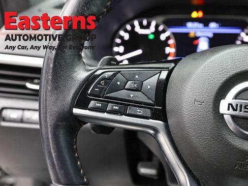 Used 2019 Nissan Altima 2.5 SR AWD/4WD image 15