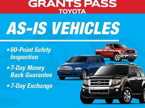 Used 2021 Toyota Highlander XLE image 2