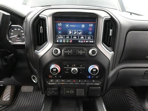 Used 2023 GMC Sierra 2500 Denali w/ Denali Ultimate Package AWD/4WD image 38