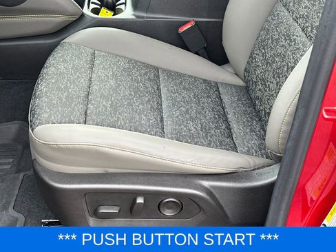 Used 2024 Chevrolet Colorado ZR2 w/ Technology Package image 13