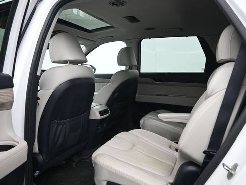 Used 2021 Hyundai Palisade SEL w/ Premium Package AWD/4WD image 25