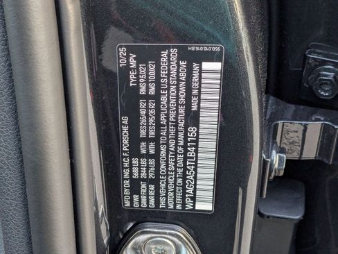 New 2026 Porsche Macan S image 30