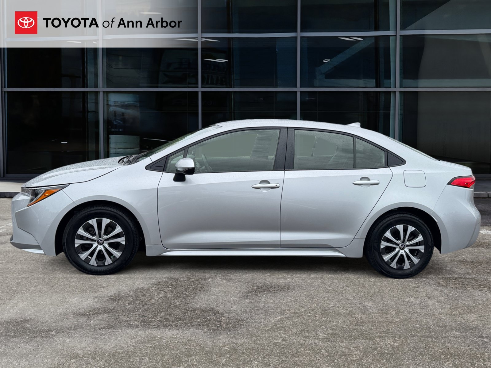 Used 2022 Toyota Corolla LE FWD image 8