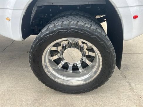 Used 2024 Ford F350 Lariat w/ Lariat Ultimate Package AWD/4WD image 10