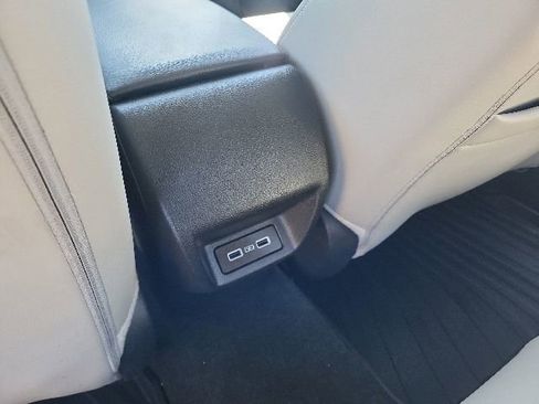 Used 2023 Honda Civic Touring image 24