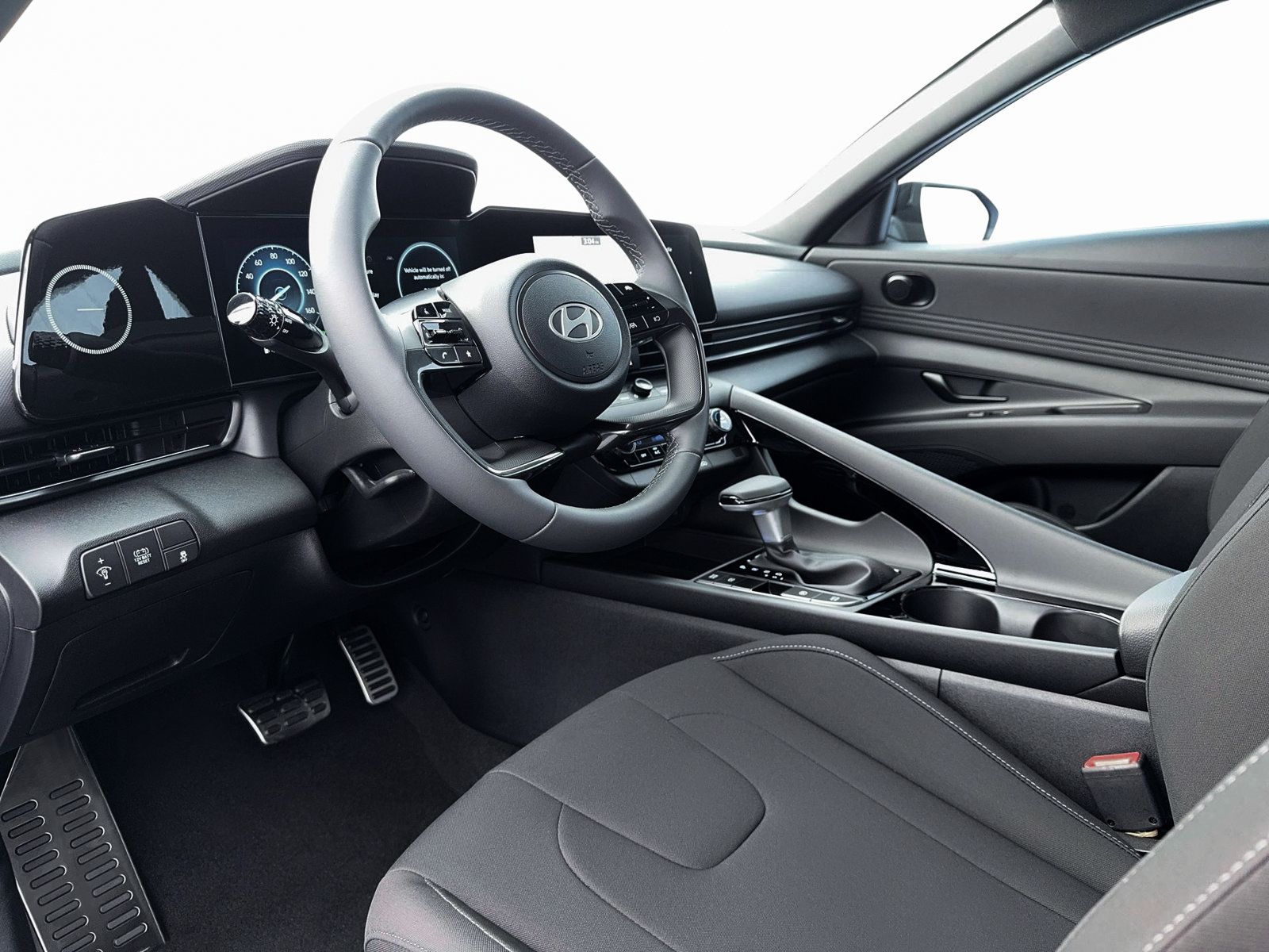 New 2026 Hyundai Elantra SEL FWD image 14
