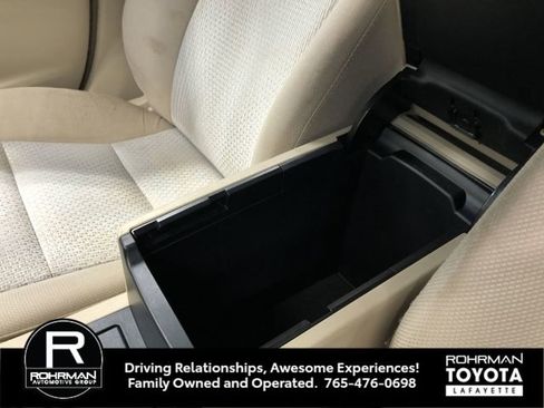 Used 2012 Toyota Camry LE FWD image 26