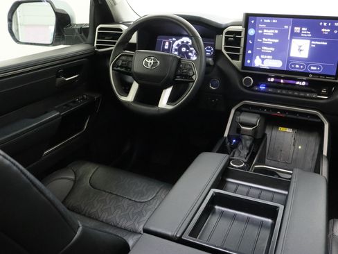 Used 2024 Toyota Tundra Limited w/ Power Package AWD/4WD image 33