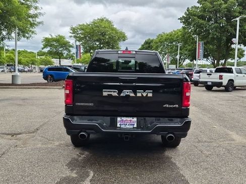 Used 2026 RAM 1500 Big Horn AWD/4WD image 4