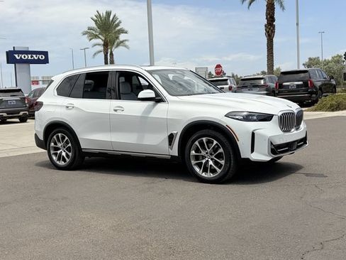 Certified 2024 BMW X5 xDrive40i AWD/4WD image 5