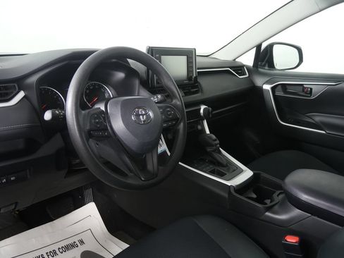 Used 2020 Toyota RAV4 LE w/ All Weather Liner Package AWD/4WD image 12