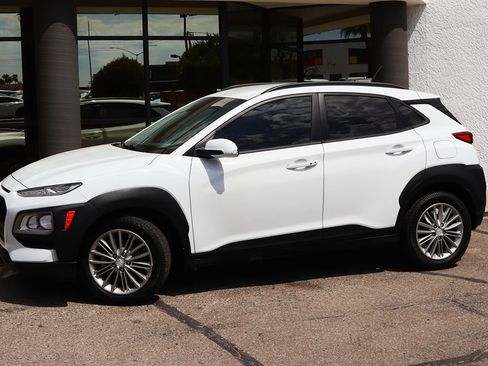 Used 2021 Hyundai Kona SEL FWD image 4