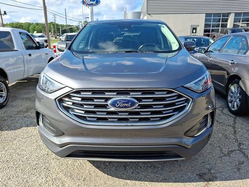 Used 2024 Ford Edge Titanium AWD/4WD image 2