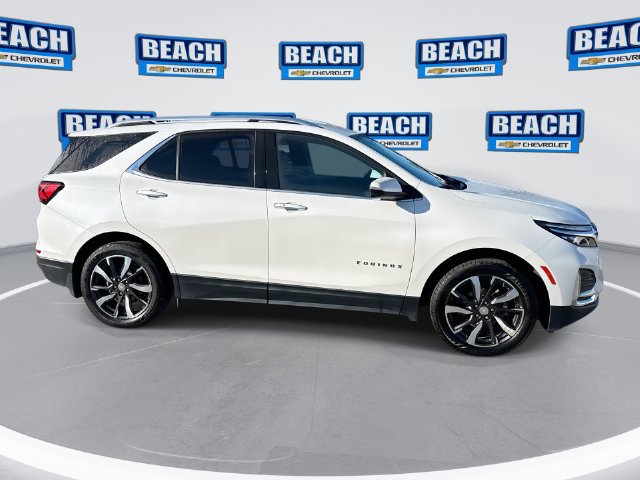 Used 2022 Chevrolet Equinox Premier AWD/4WD image 9