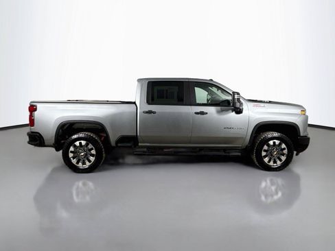 Used 2024 Chevrolet Silverado 2500 Custom w/ Custom Value Package AWD/4WD image 13