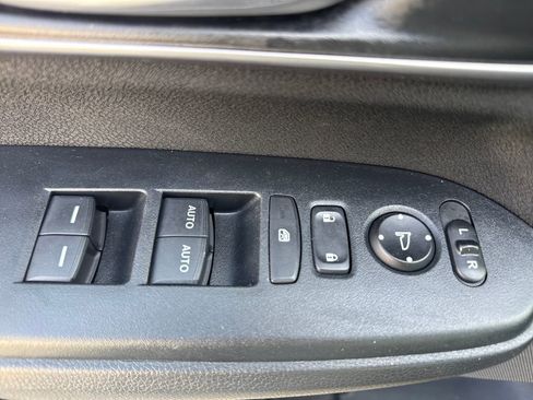 Used 2022 Honda CR-V EX image 15