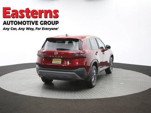 Used 2023 Nissan Rogue S AWD/4WD image 40