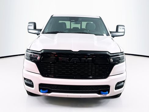 Used 2025 RAM 1500 Big Horn AWD/4WD image 2