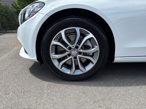 Used 2016 Mercedes-Benz C 300 4MATIC Sedan image 22