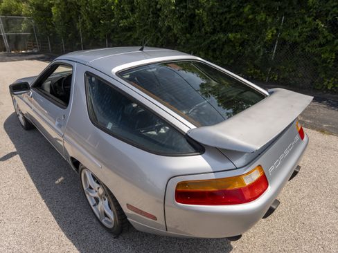 Used 1991 Porsche 928 S4 RWD image 27