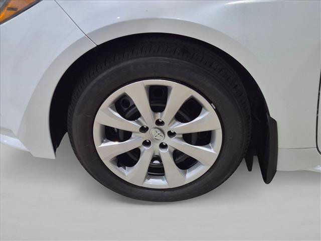 New 2027 Toyota Corolla LE FWD image 9