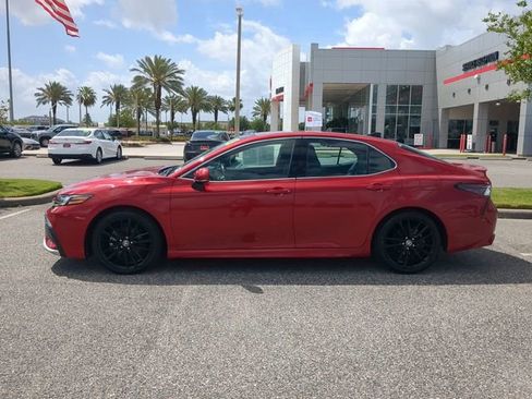 Certified 2023 Toyota Camry XSE image 7