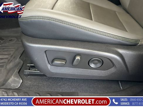 Used 2025 Chevrolet Colorado ZR2 w/ ZR2 Bison Edition AWD/4WD image 14