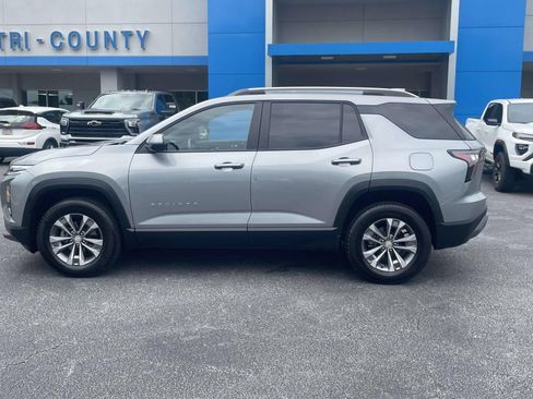 Used 2025 Chevrolet Equinox LT w/ Convenience Package II AWD/4WD image 6