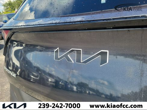 Used 2023 Kia Sportage X-Line w/ X-Line Premium Package AWD/4WD image 11