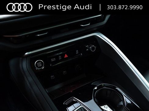 Used 2025 Audi Q5 Premium Plus w/ Premium Plus image 19