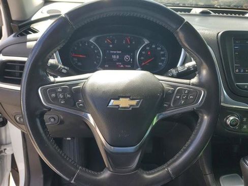 Used 2020 Chevrolet Equinox LT image 28