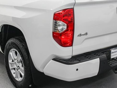 Used 2021 Toyota Tundra SR5 AWD/4WD image 9