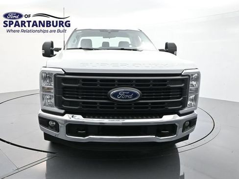 Used 2026 Ford F250 XL w/ XL Chrome Package RWD image 2