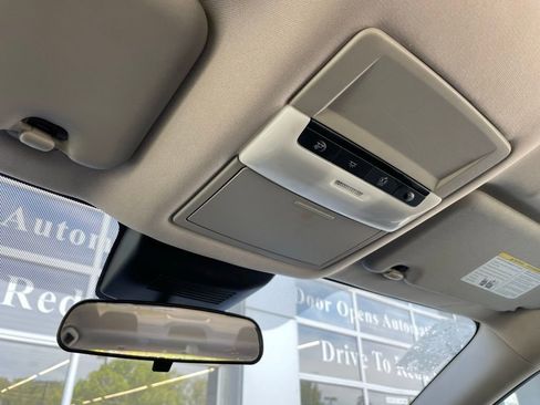 Used 2023 Nissan Sentra SV image 21